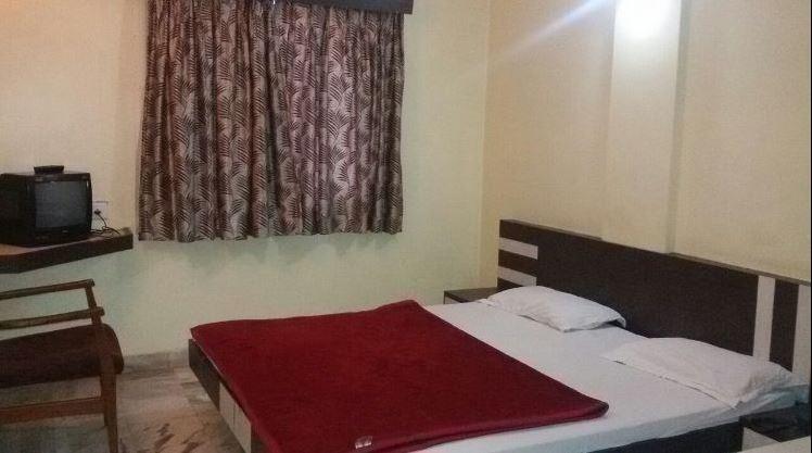 Hotel Asopalav Ambaji Luaran gambar